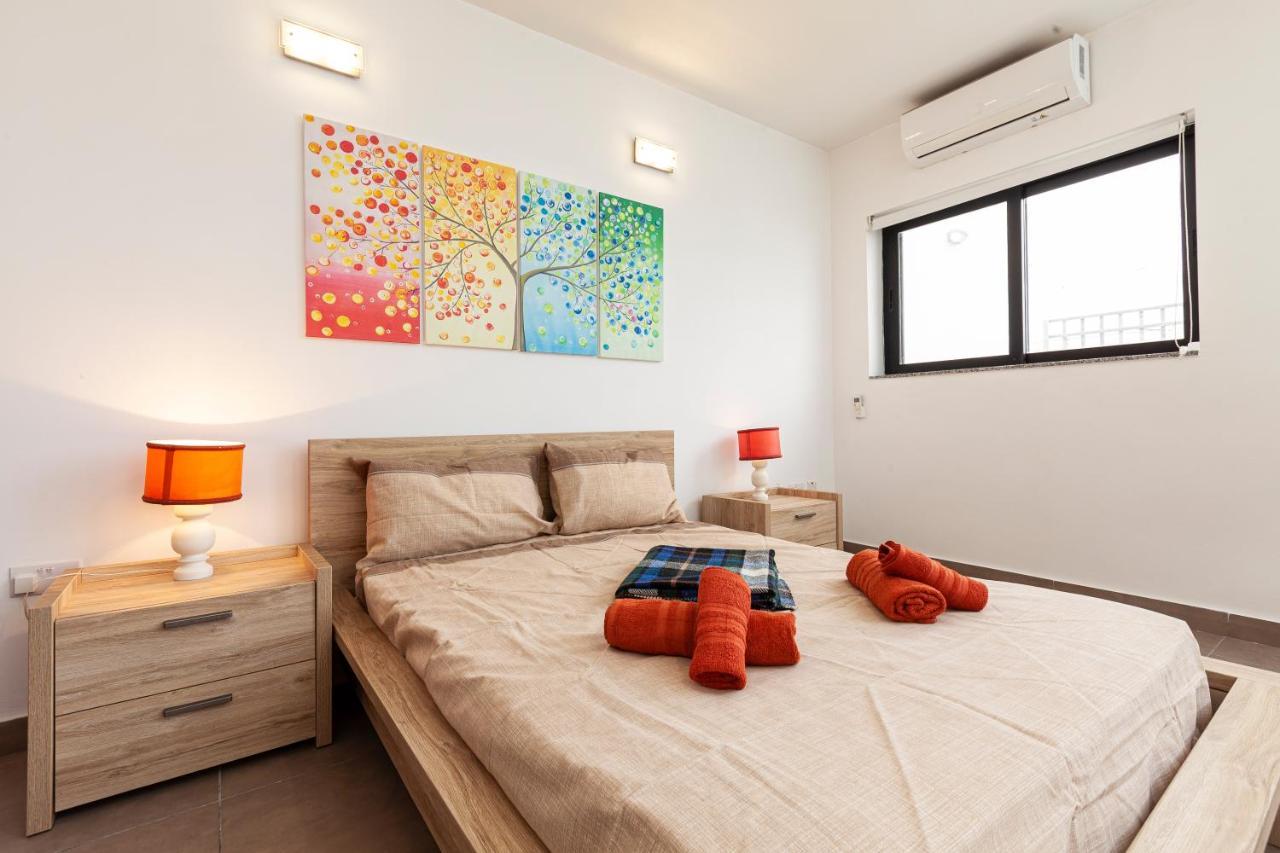 Appartement Perfect Seaview Penthouse à San Pawl il-Baħar Extérieur photo